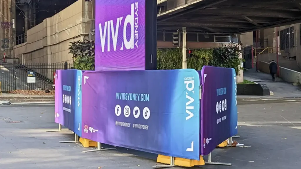 Polyester Fitted Crowd Control Barriers Vivid Sydney